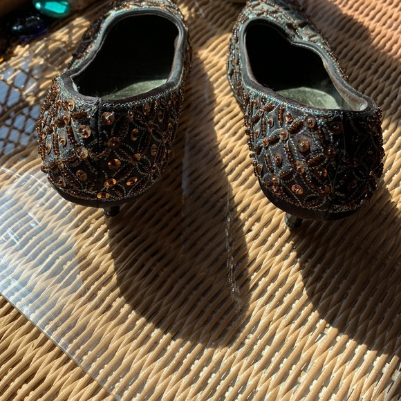 Dazzling beautiful Boho Beaded sequin shoes - Picture 4 of 6